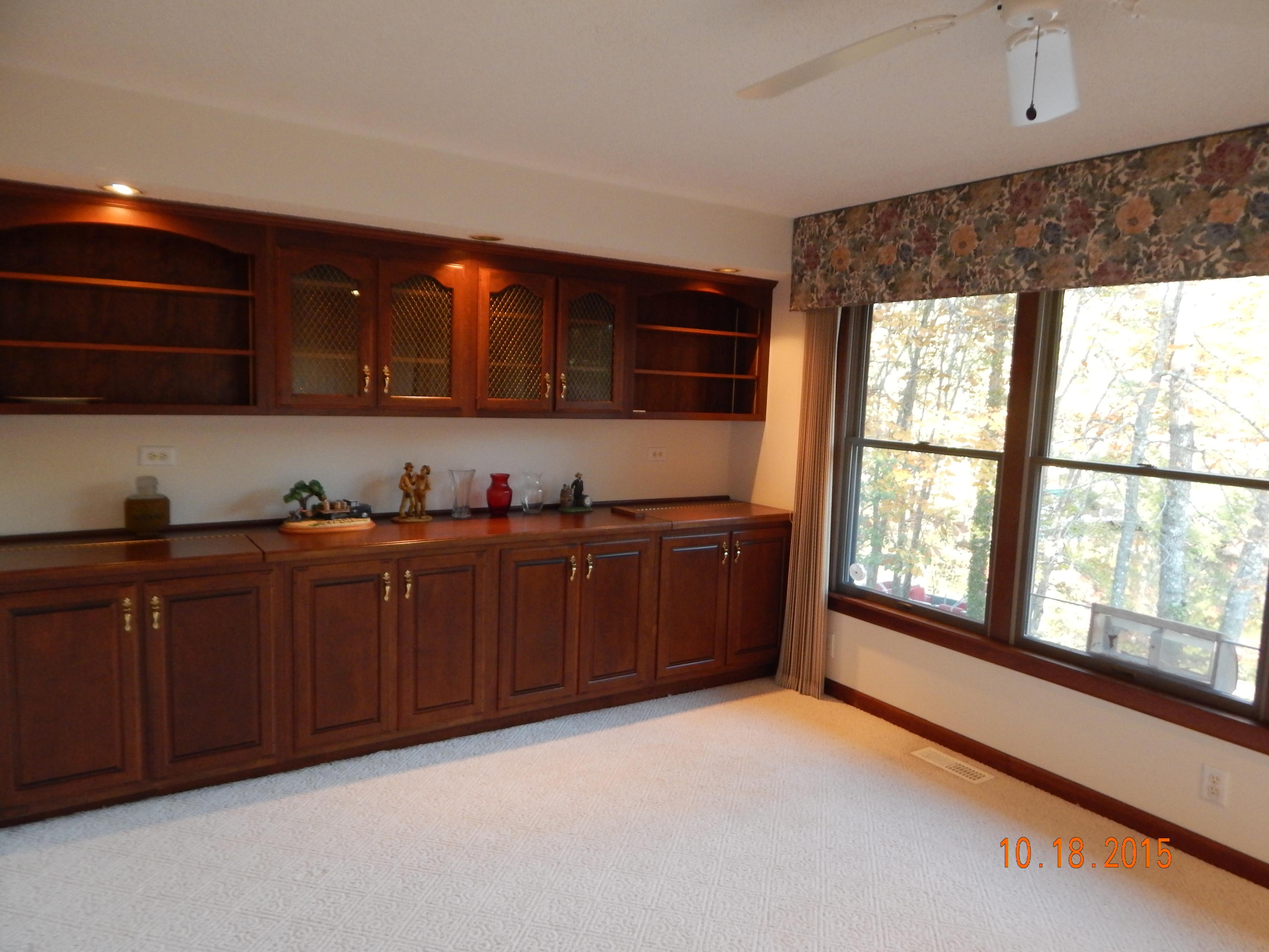 120 Rutgers Circle Crossville, TN 38558 - Photo 9 of 36 9 FORMAL DINING ROOM