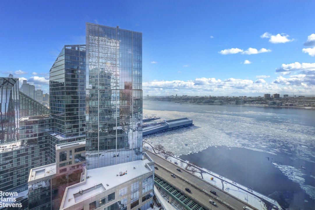 60 Riverside Boulevard, Unit 3004 Manhattan, NY 10069 - Photo 10 of 32 a view of a building