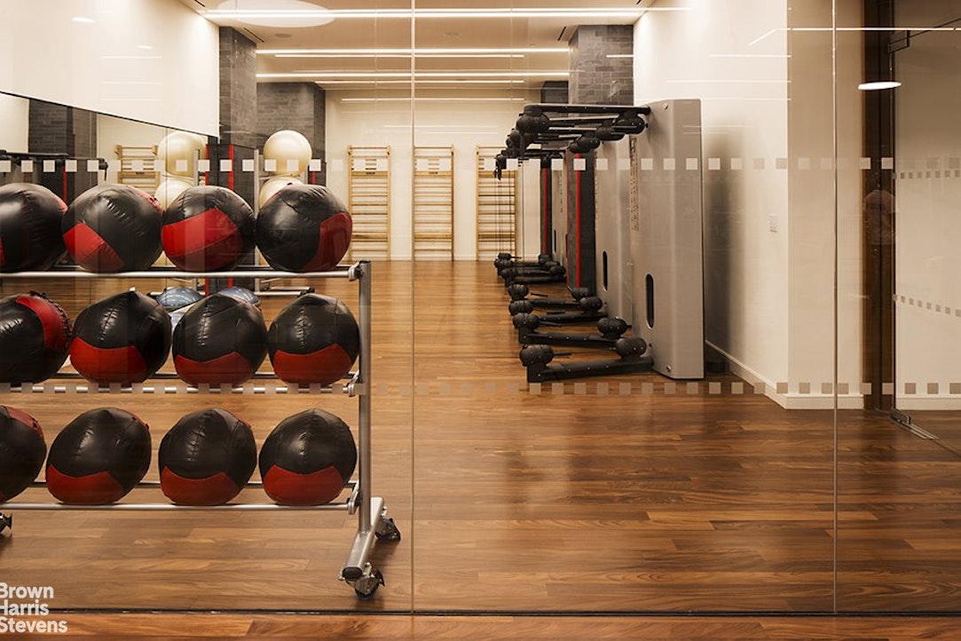 60 Riverside Boulevard, Unit 3004 Manhattan, NY 10069 - Photo 26 of 32 a view of water heater room