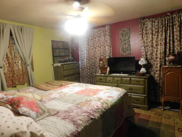 $234,900 | 209 Thomas Hill Road, Edgar, WI 54426