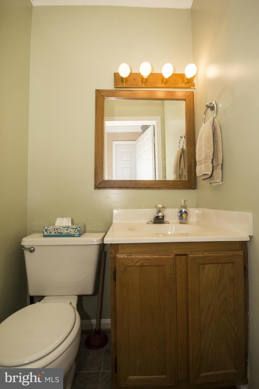 29 Powder View Court Nottingham, MD 21236 - Photo 11 of 25 Bath