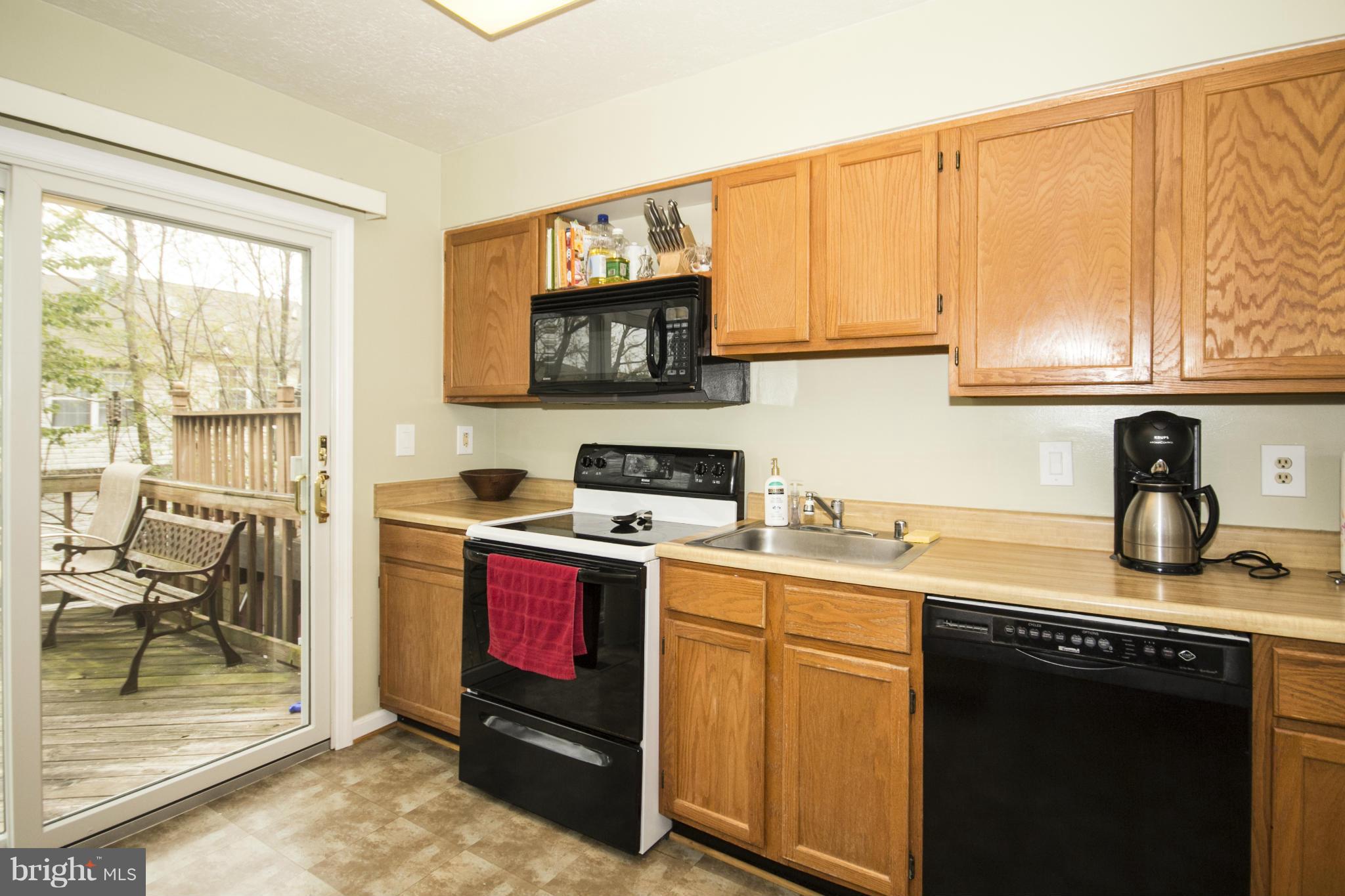 29 Powder View Court Nottingham, MD 21236 - Photo 8 of 25 Kitchen