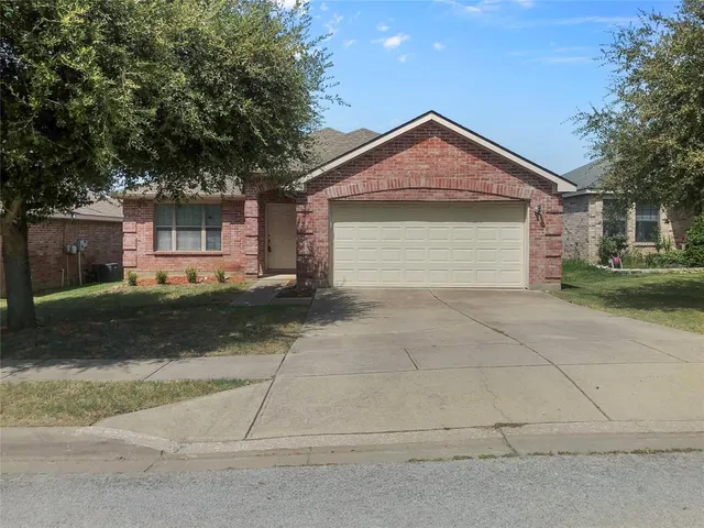 $1,995 | 7209 Starwood Drive, Fort Worth, TX 76137