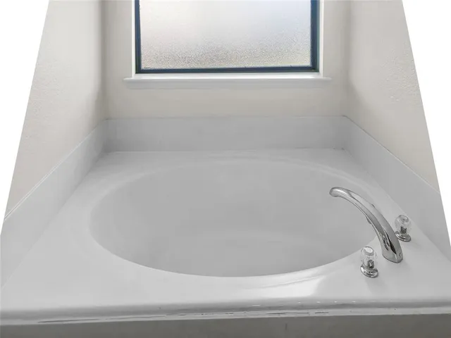 $1,995 | 7209 Starwood Drive, Fort Worth, TX 76137