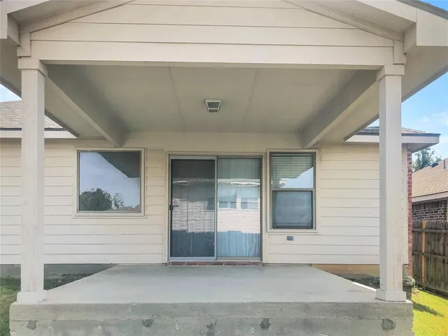 $1,995 | 7209 Starwood Drive, Fort Worth, TX 76137