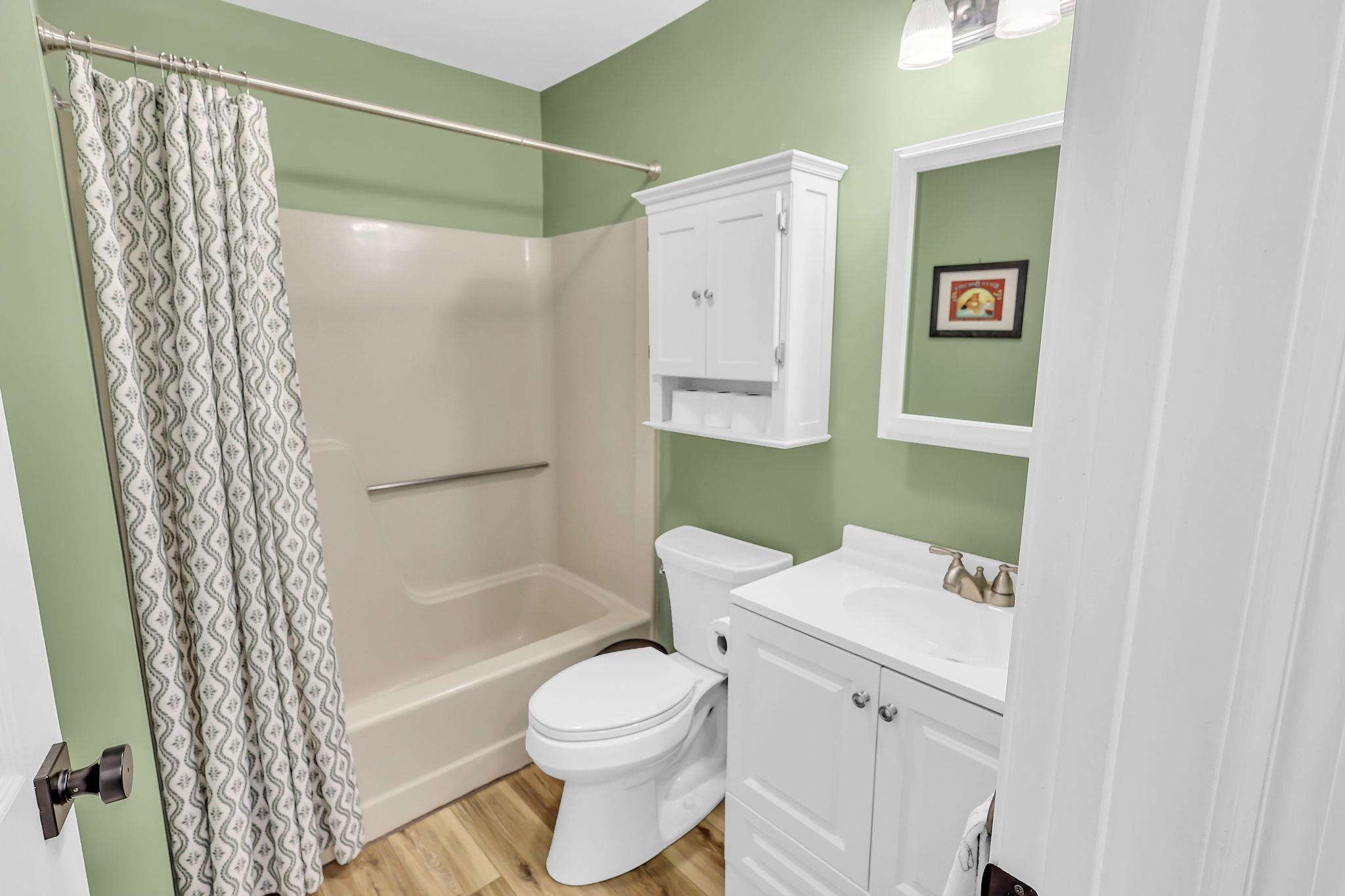 14 Turnbuckle Lane, Unit 5 Merrimack, NH 03054 - Photo 12 of 19