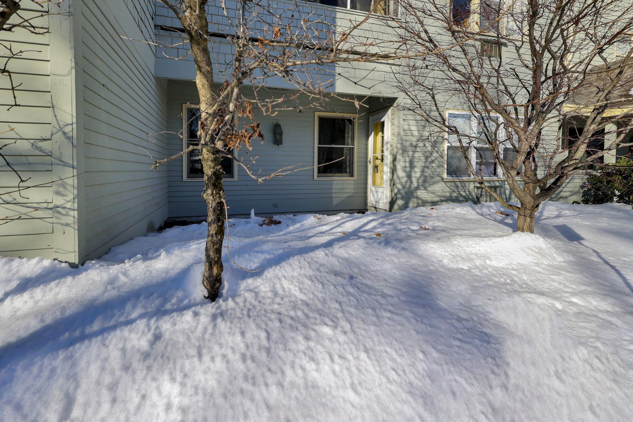 14 Turnbuckle Lane, Unit 5 Merrimack, NH 03054 - Photo 2 of 19