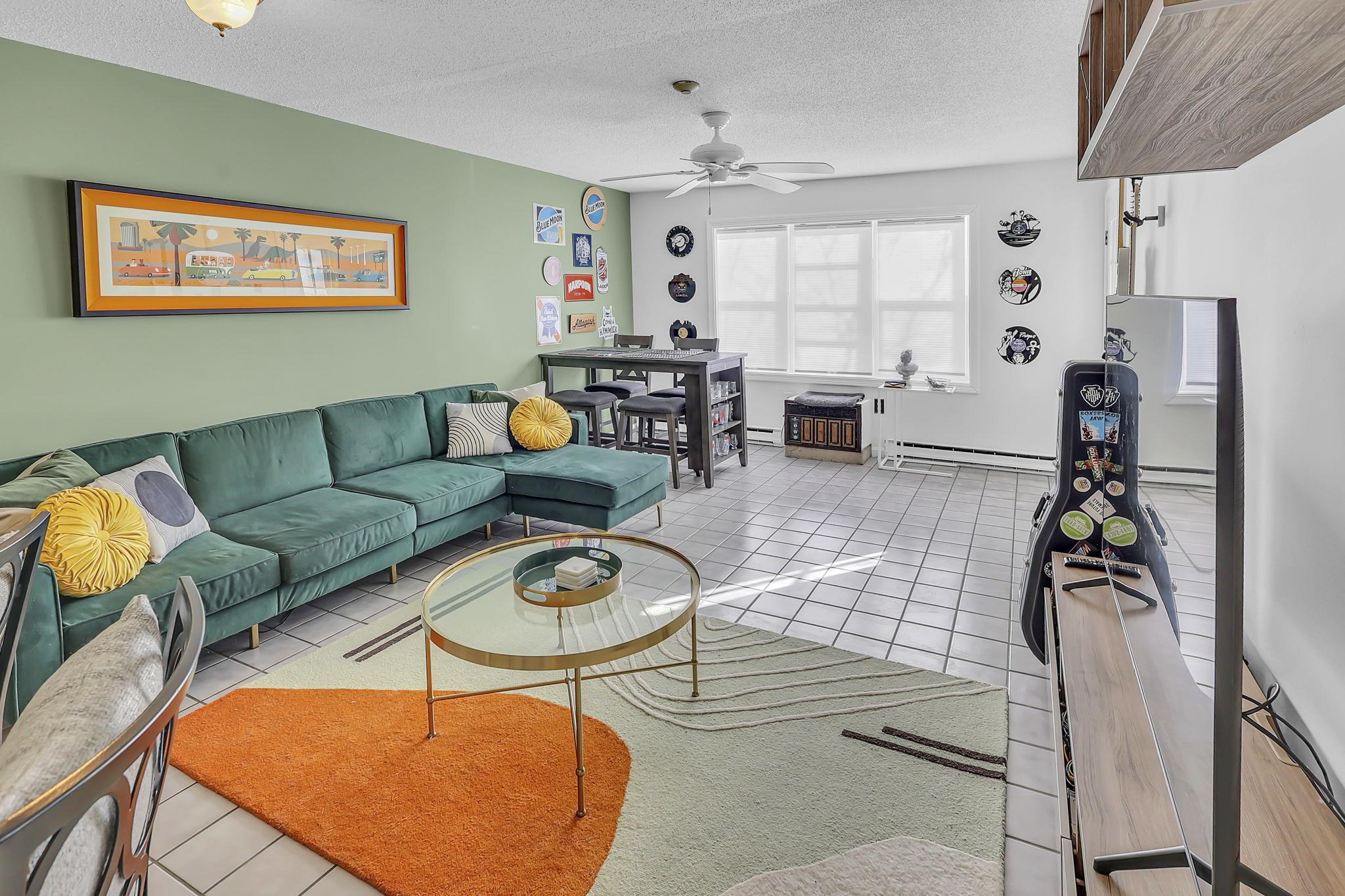 14 Turnbuckle Lane, Unit 5 Merrimack, NH 03054 - Photo 4 of 19