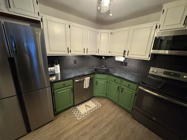 $249,000 | 14 Turnbuckle Lane, Unit 5, Merrimack, NH 03054