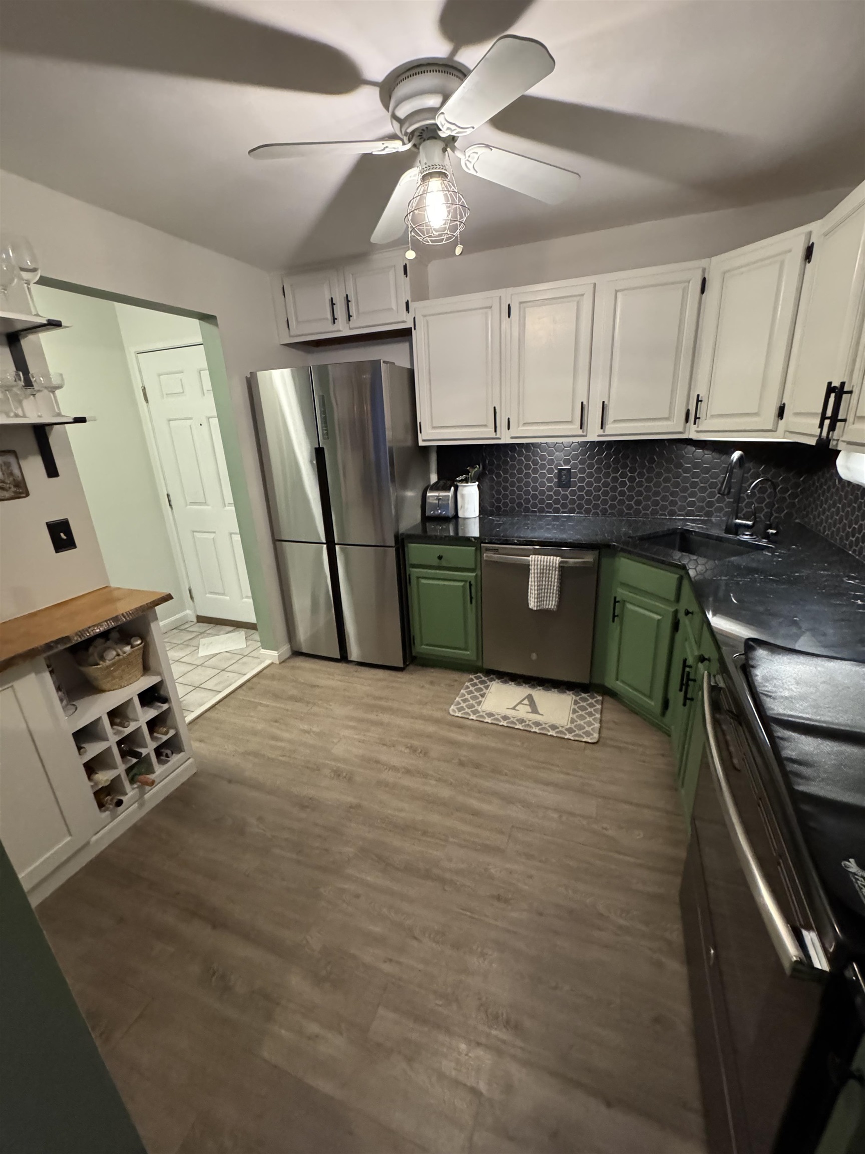 14 Turnbuckle Lane, Unit 5 Merrimack, NH 03054 - Photo 7 of 19