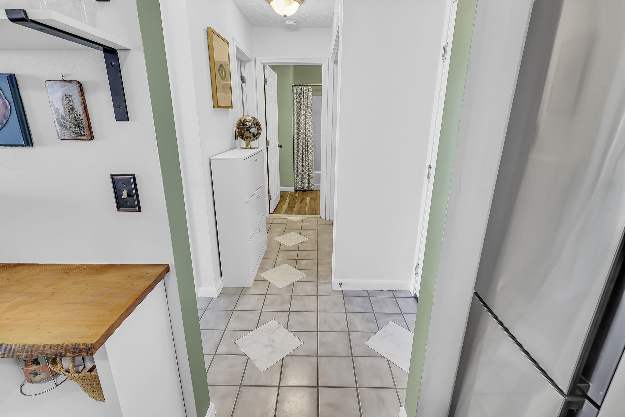 14 Turnbuckle Lane, Unit 5 Merrimack, NH 03054 - Photo 9 of 19