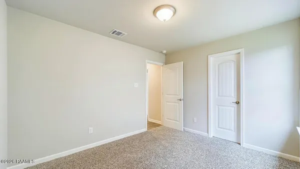 $226,500 | 190 Colett Drive, Sunset, LA 70584