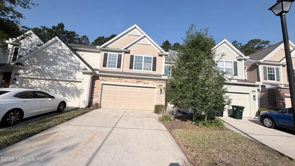 $360,000 | 4047 Lionheart Drive, Jacksonville, FL 32216