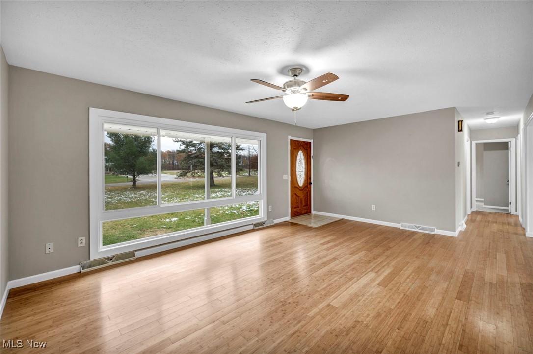 4086 Vandemark Road Litchfield, OH 44253 - Photo 8 of 46 Gallery Image 8