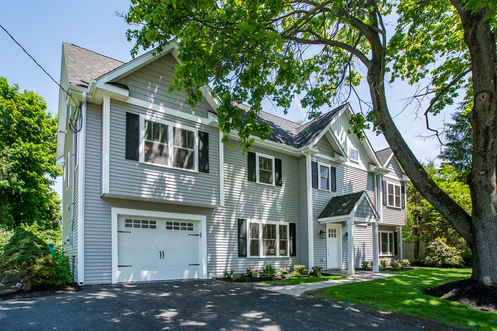 11 Wentworth Road Natick, MA 01760 - Photo 2 of 30 Gallery Image 2
