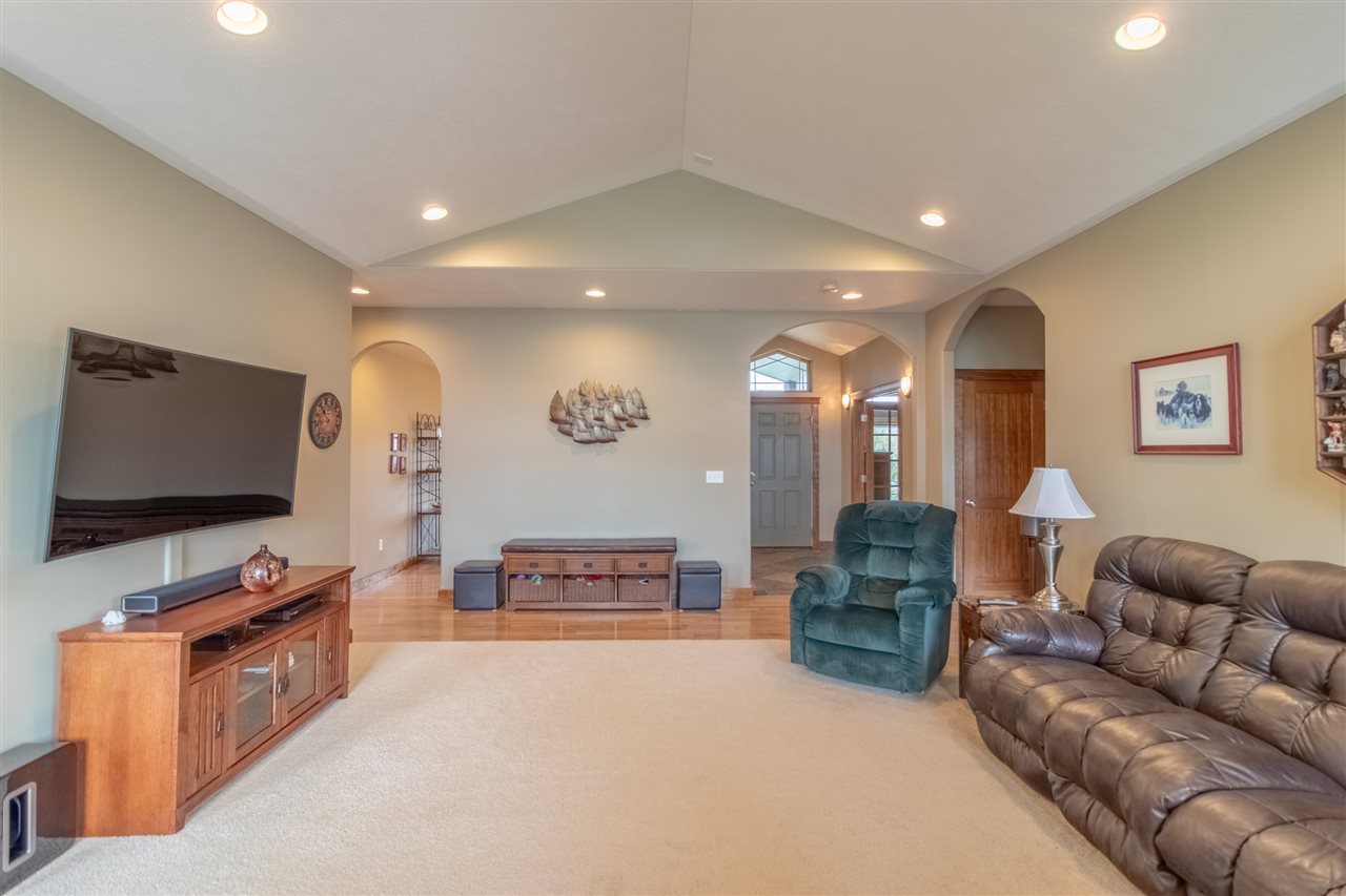 10016 North Cochran Road Spokane, WA 99208 - Photo 8 of 20 Gallery Image 8
