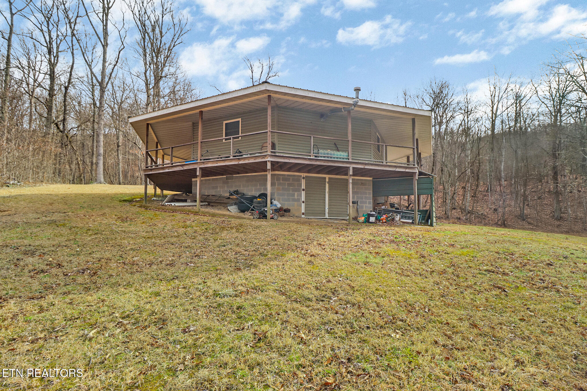 1017 Hinch Mountain Road Crossville, TN 38555 - Photo 22 of 47 if1a0886-if1a0890