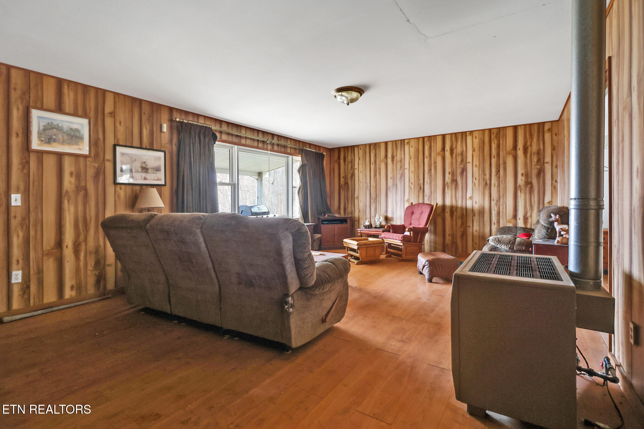 1017 Hinch Mountain Road Crossville, TN 38555 - Photo 40 of 47 if1a0971-if1a0975