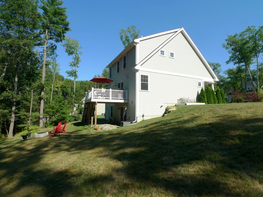 17 Point Of Rocks Terrace, Unit 1 Stratham, NH 03885 - Photo 3 of 36