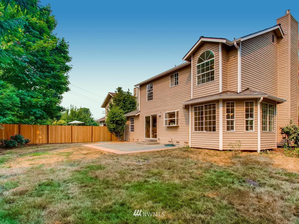8827 Northeast 180th Street Bothell, WA 98011 - Photo 25 of 25 Gallery Image 25