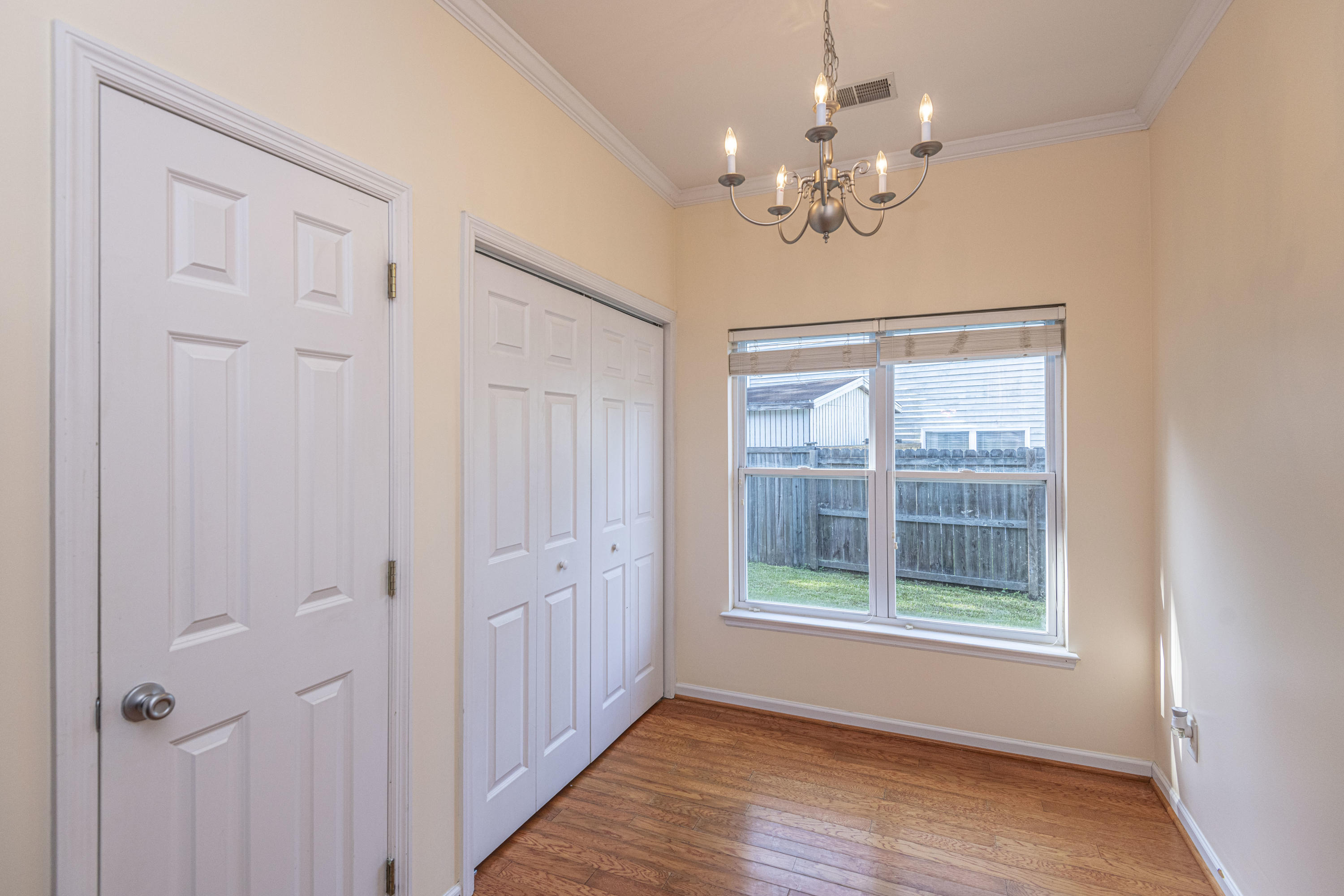 254 Westbrooke Road Summerville, SC 29486 - Photo 11 of 30 Kitchen