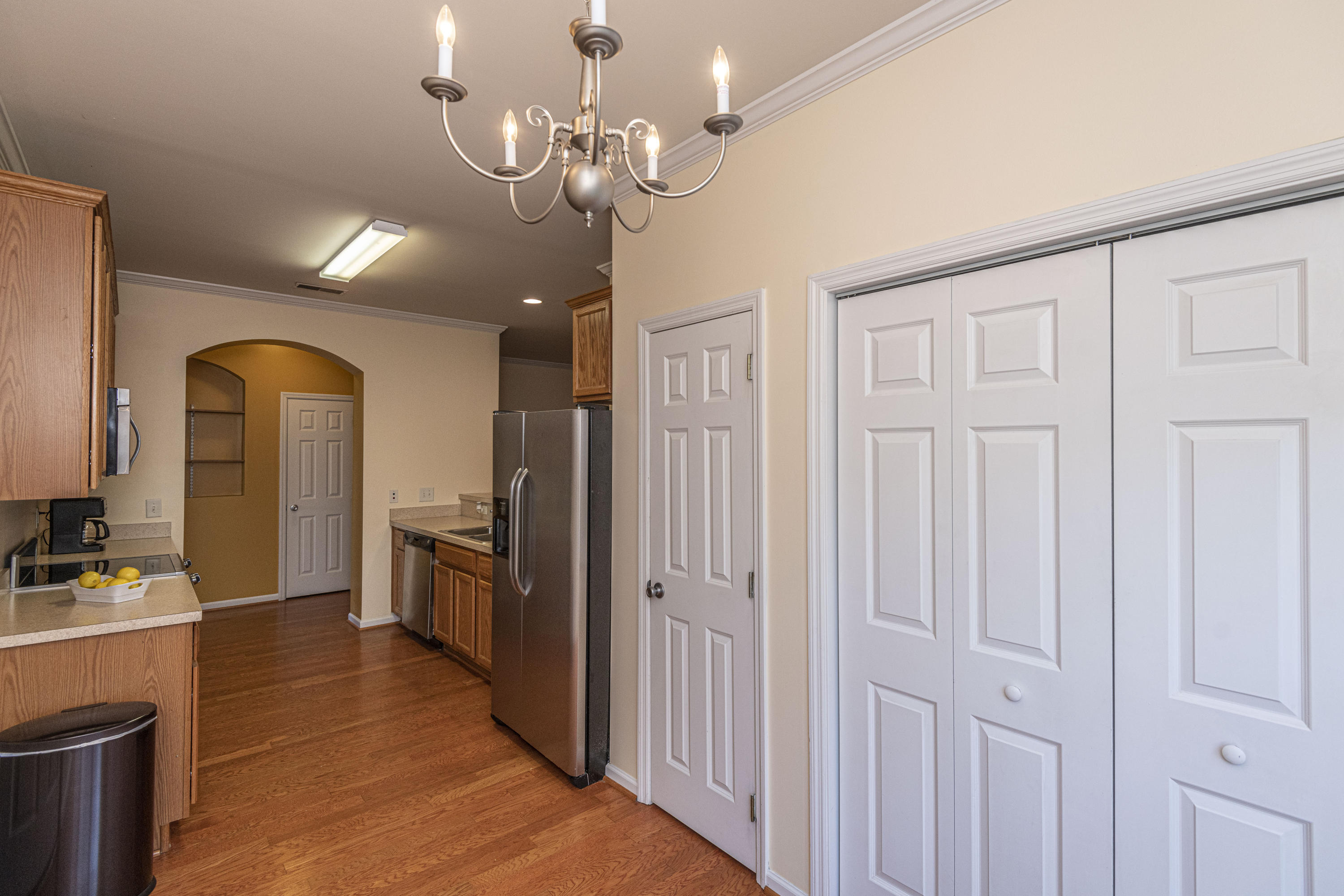 254 Westbrooke Road Summerville, SC 29486 - Photo 12 of 30 Kitchen