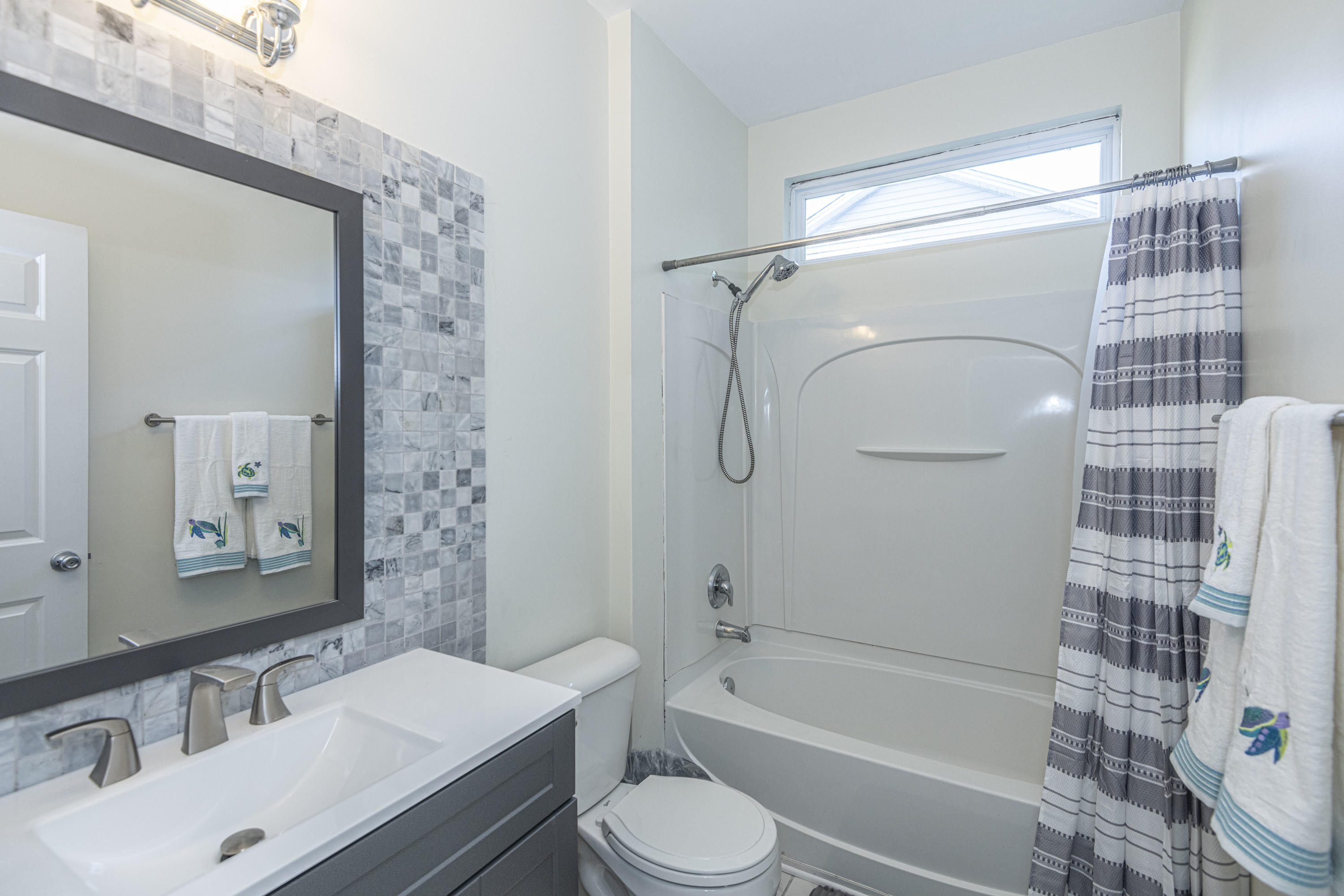 254 Westbrooke Road Summerville, SC 29486 - Photo 18 of 30 Full Bath