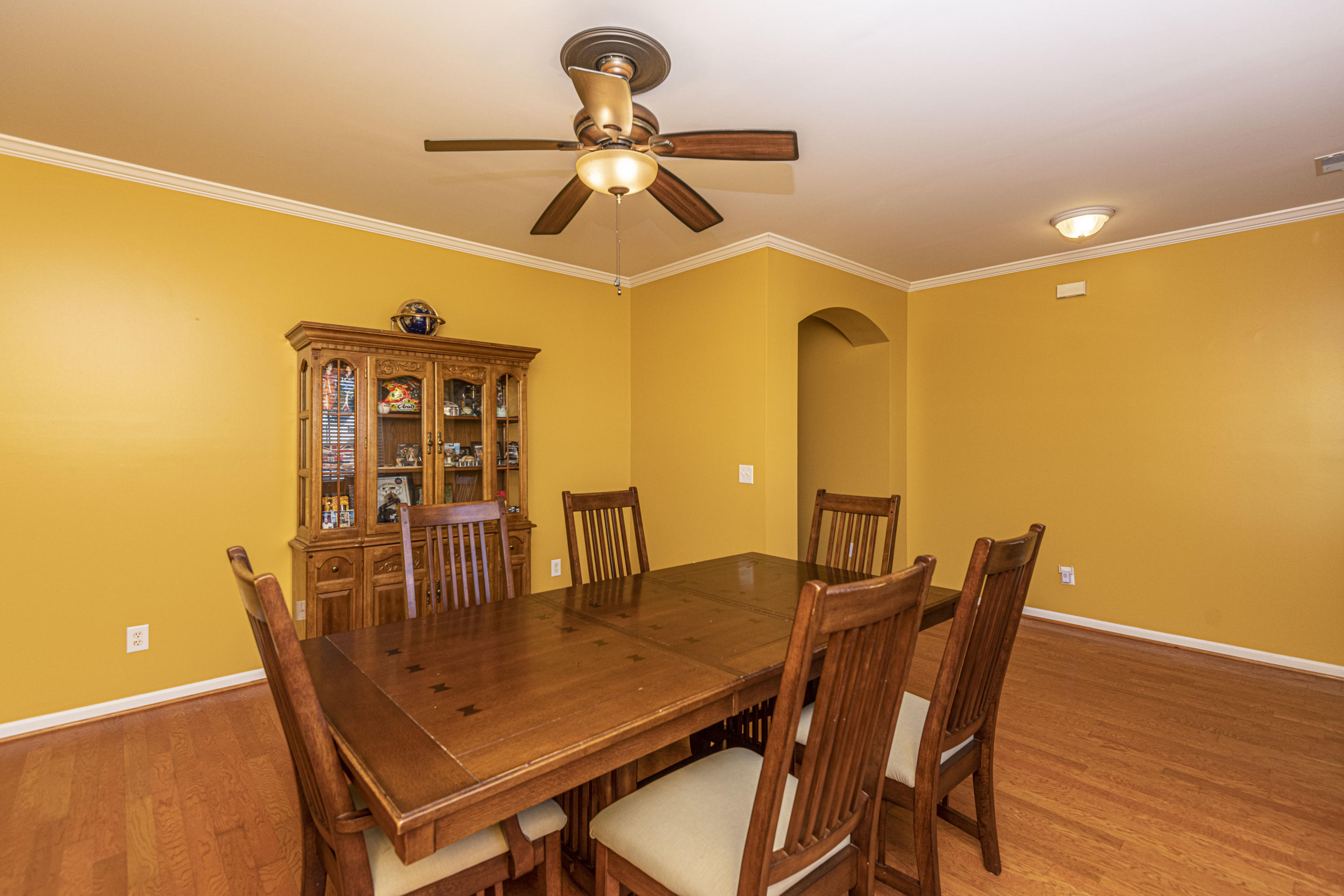 254 Westbrooke Road Summerville, SC 29486 - Photo 3 of 30 Entry