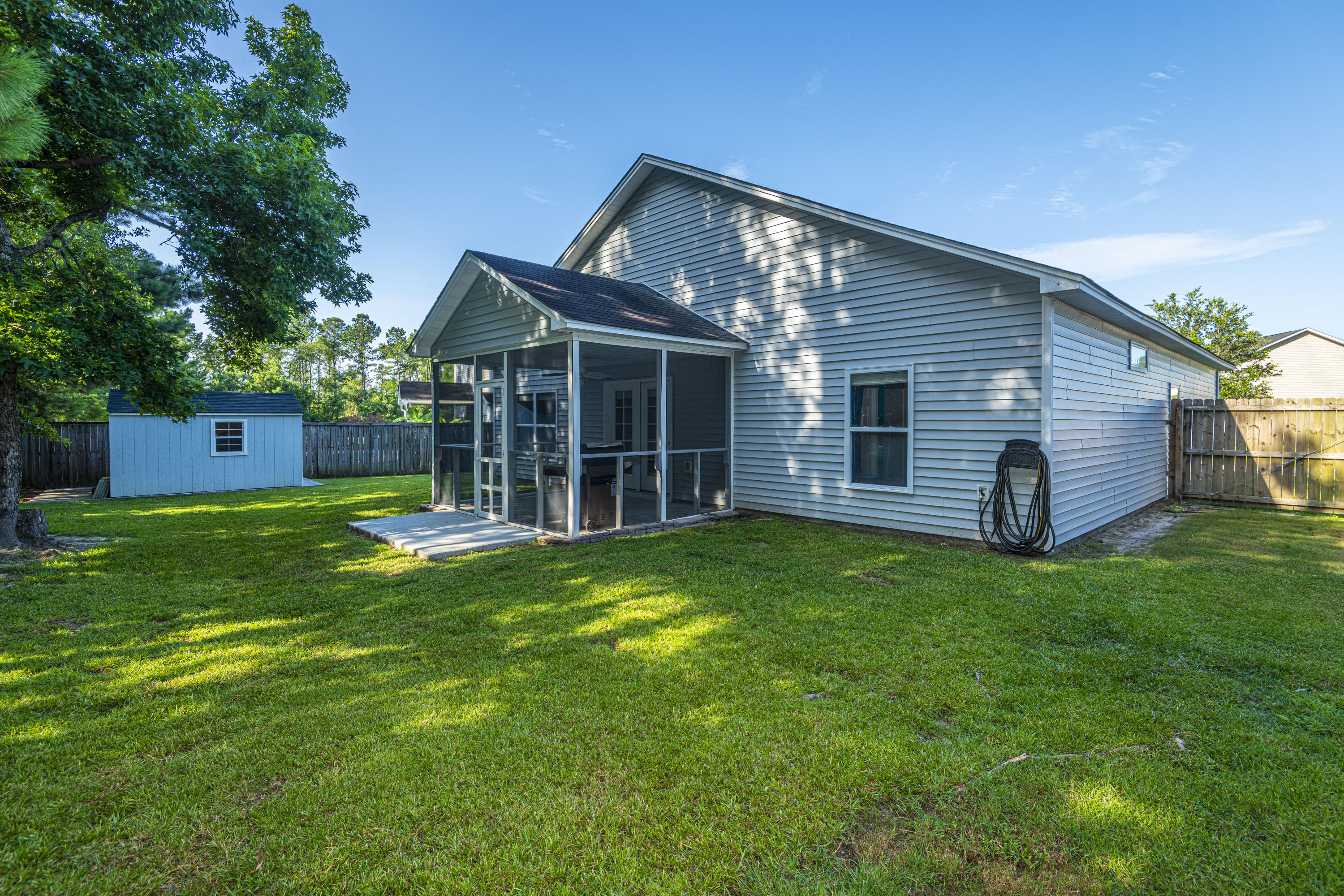 254 Westbrooke Road Summerville, SC 29486 - Photo 29 of 30 Backyard