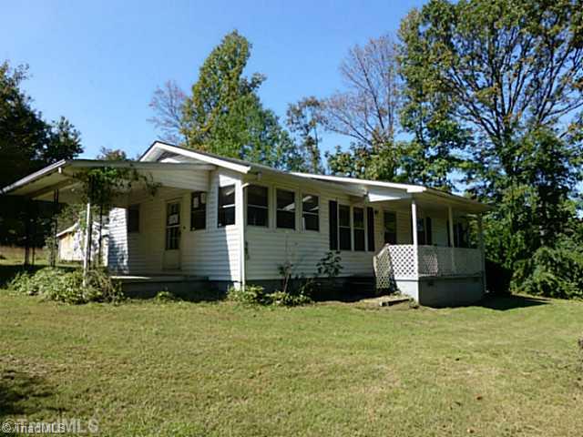 2827 Hacketts Lake Road Greensboro, NC 27406 - Photo 3 of 16 Other.