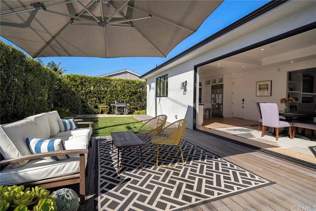 277 Knox Place Costa Mesa, CA 92627 - Photo 13 of 21 a view of a patio with a patio
