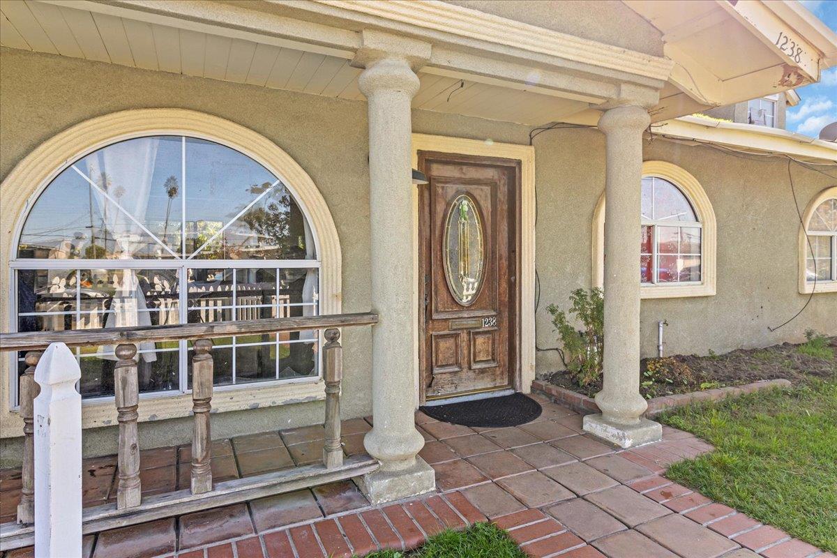 1238 Granada Avenue Salinas, CA 93906 - Photo 5 of 36 a view of entryway with garden