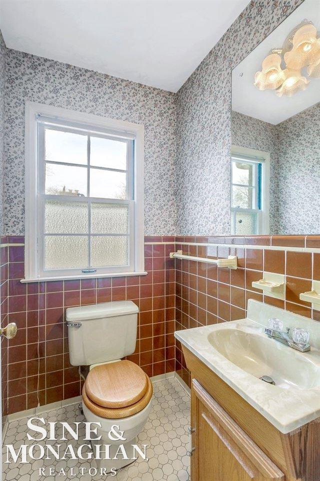 770 Shoreham Road Grosse Pointe Woods, MI 48236 - Photo 13 of 37