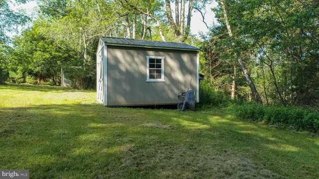 $325,000 | 163 Crestview Drive, Oakland, MD 21550