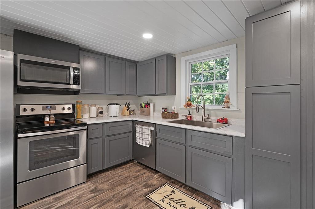 678 River Bend Road Southwest Plainville, GA 30733 - Photo 13 of 27 Gallery Image 13