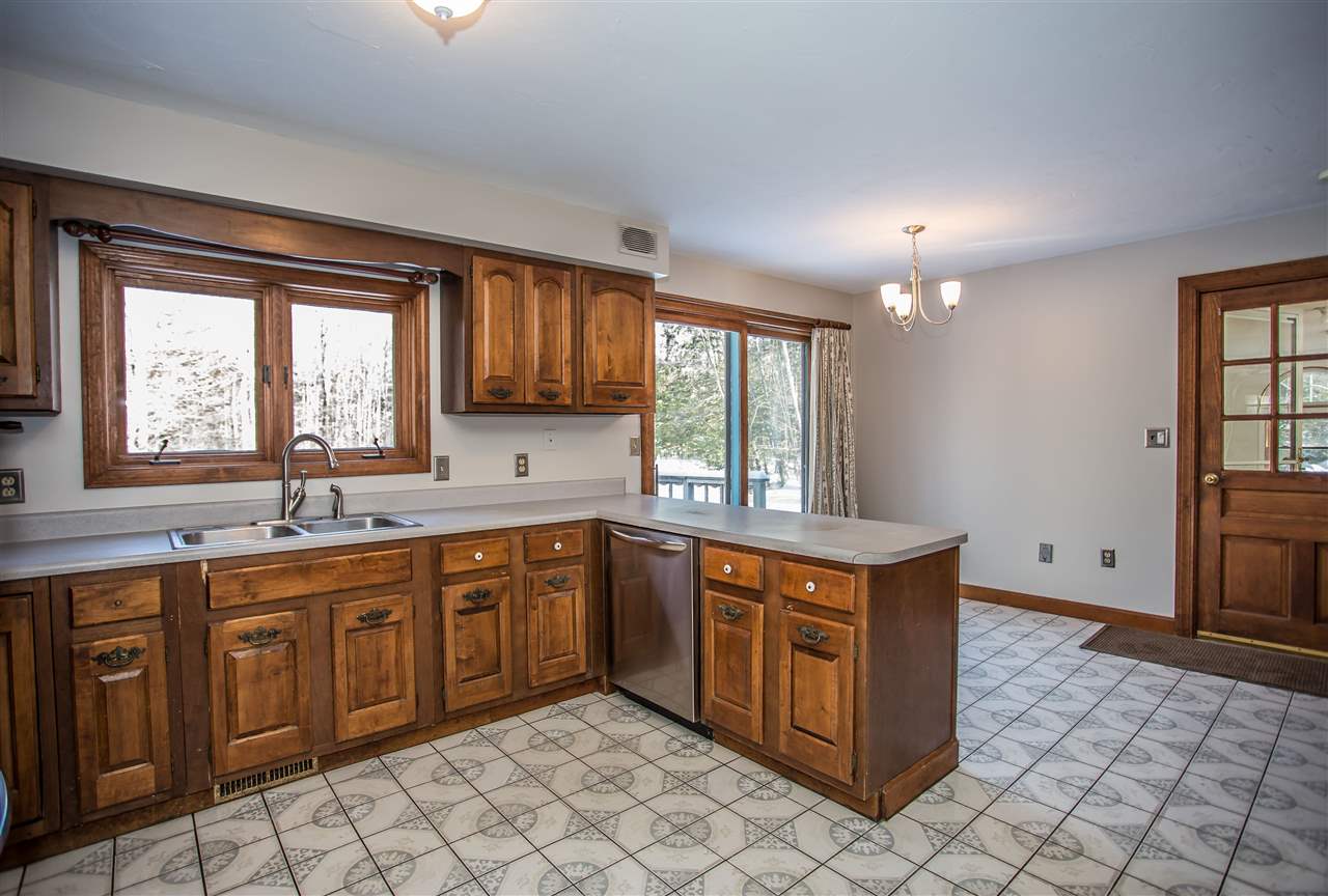 465 Joe English Road New Boston, NH 03070 - Photo 8 of 25