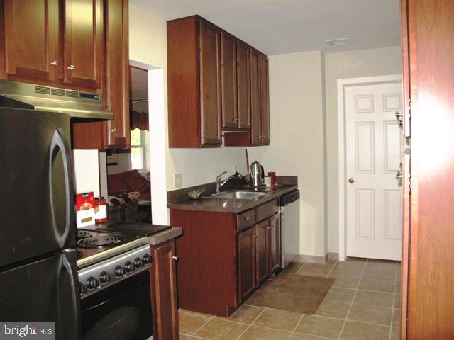 1960 South Easton Road Doylestown, PA 18901 - Photo 53 of 57 Galley Kitchen