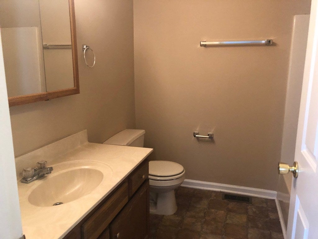 1920 Detour Road Bowling Green, KY 42101 - Photo 10 of 15 Gallery Image 10