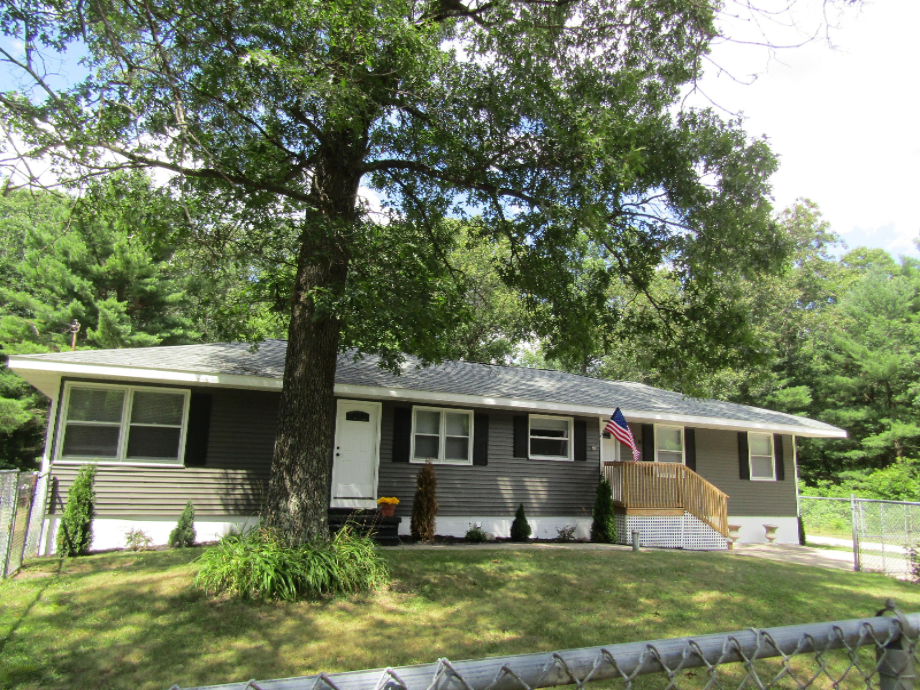 4590 White Road Muskegon, MI 49442 - Photo 1 of 18 IMG_0624