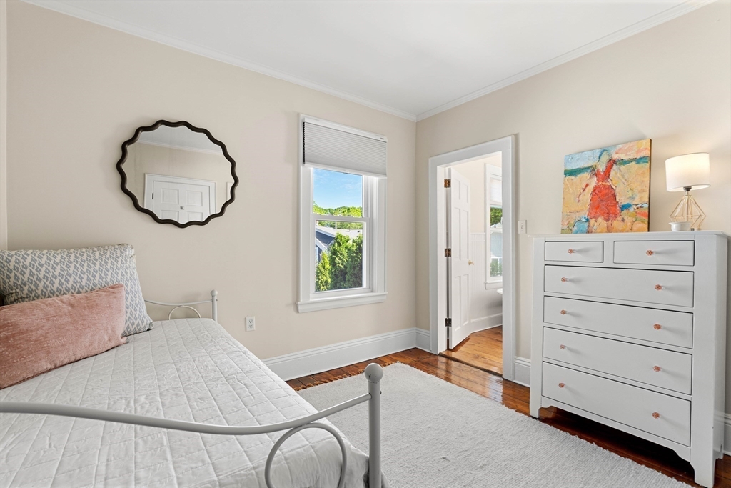 138 Lothrop Street Beverly, MA 01915 - Photo 31 of 42