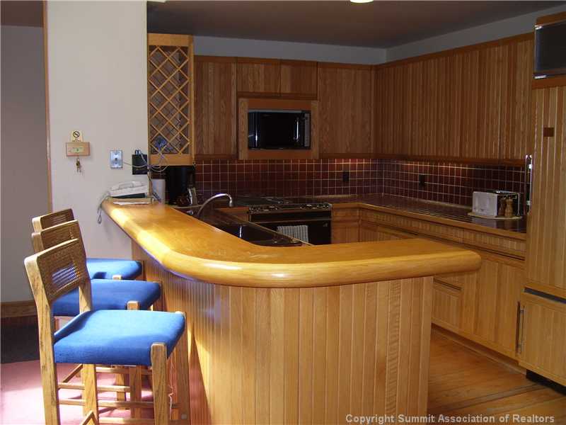 1203 West Keystone Road, Unit 2720 Keystone, CO 80435 - Photo 6 of 25 Kitchen.