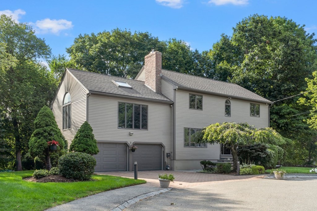 86 Ellsworth Road Peabody, MA 01960 - Photo 1 of 42 Gallery Image 1