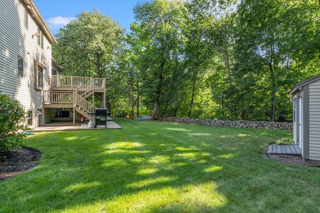 86 Ellsworth Road Peabody, MA 01960 - Photo 7 of 42 Gallery Image 7