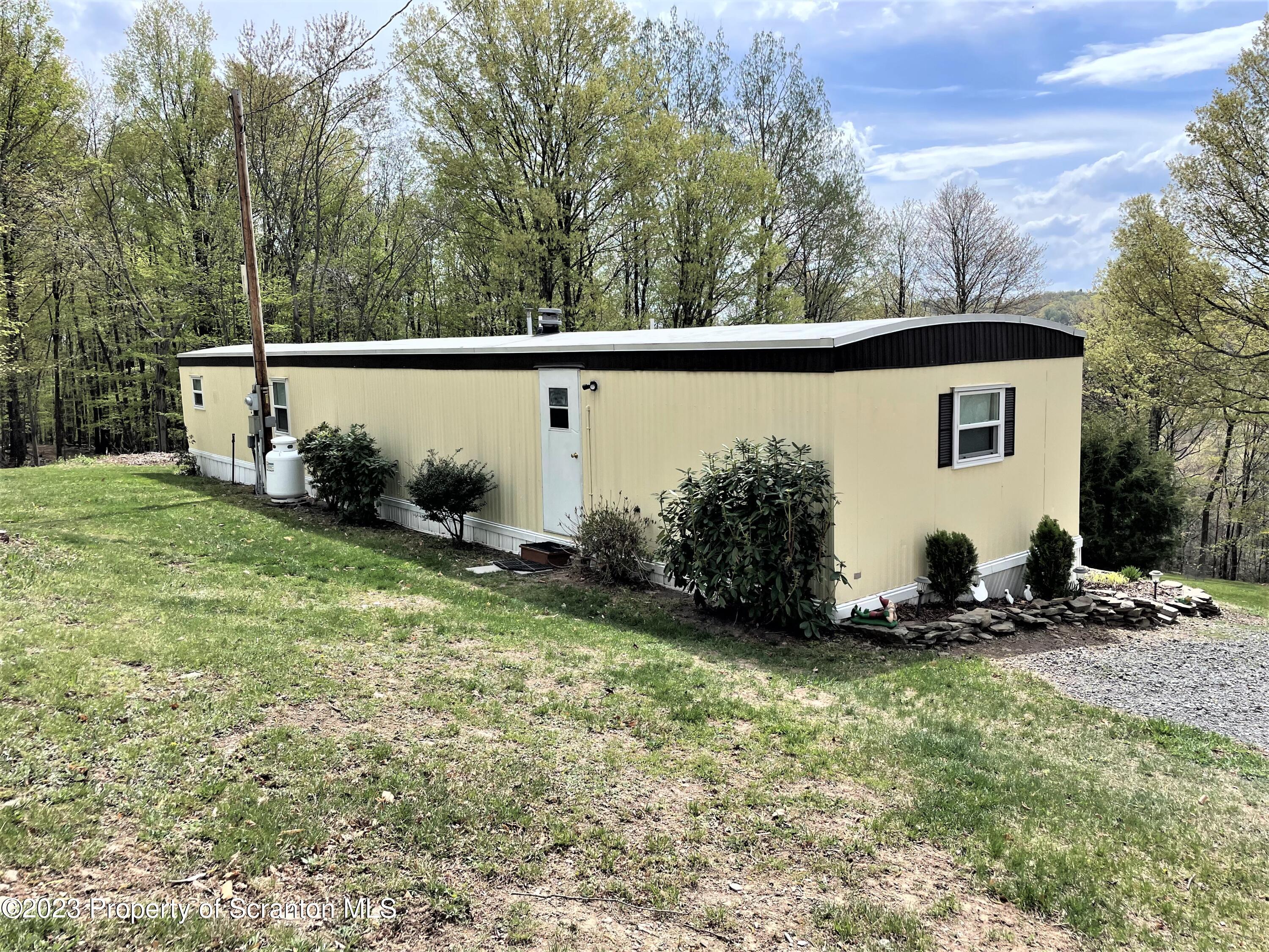 857 Hunsinger Road Springville, PA 18844 - Photo 3 of 34