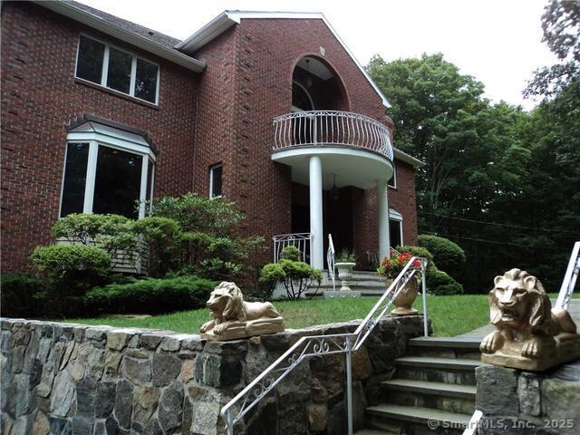 501 Woodbine Road Stamford, CT 06903 - Photo 1 of 37