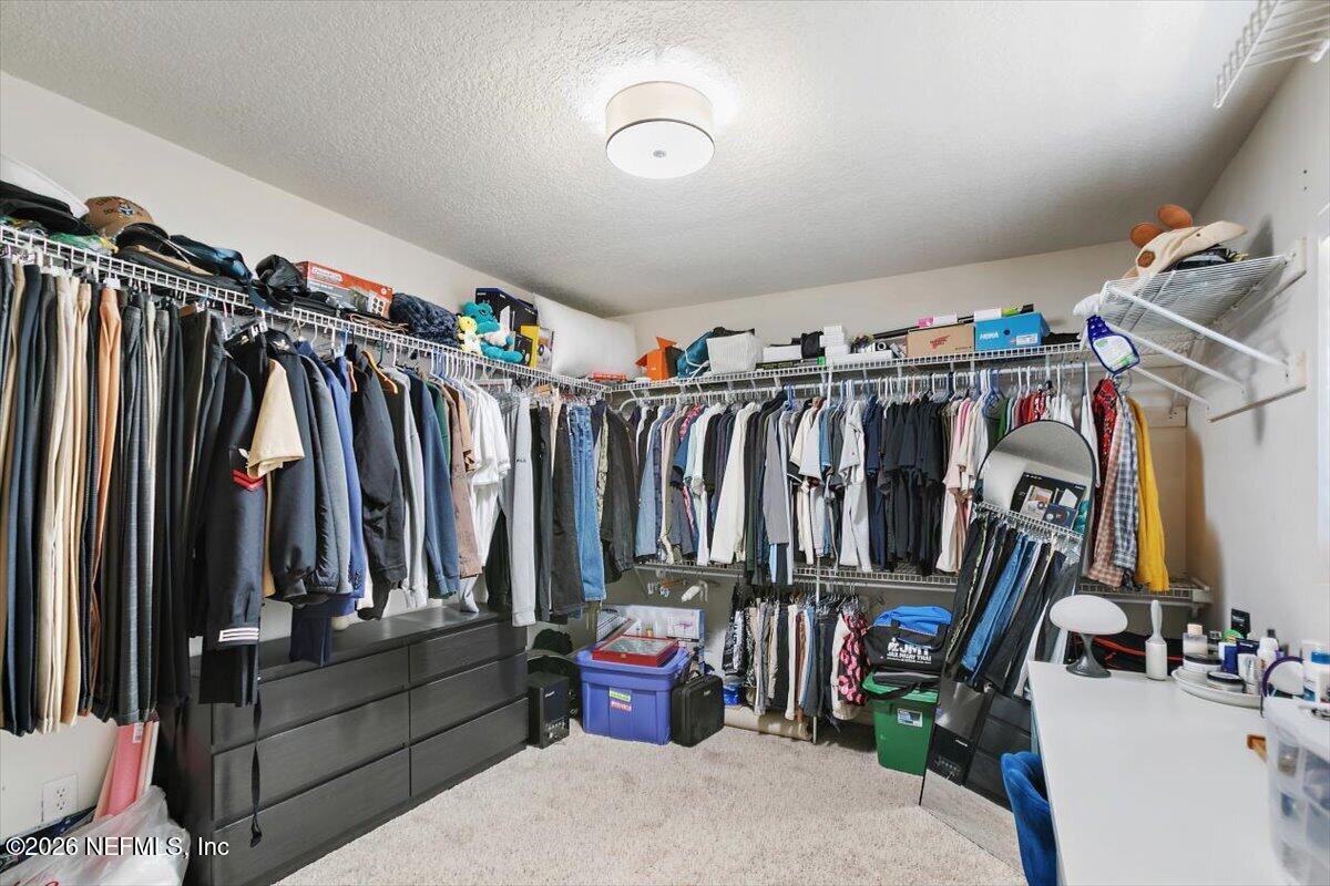 560 Mandalay Road Jacksonville, FL 32216 - Photo 15 of 27 14-Primary Bedroom Closet
