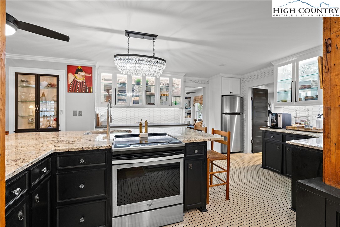 207 Orchard Street Boone, NC 28607 - Photo 23 of 49 Gallery Image 23