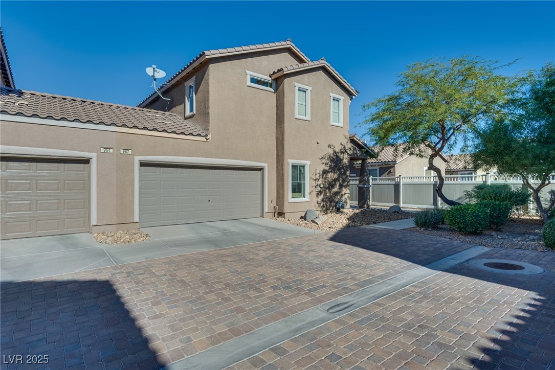 962 Wembly Hills Place Henderson, NV 89011 - Photo 1 of 34