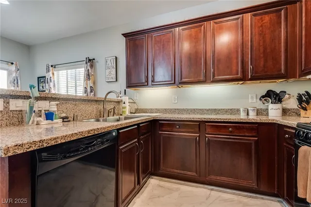 $360,000 | 962 Wembly Hills Place, Henderson, NV 89011