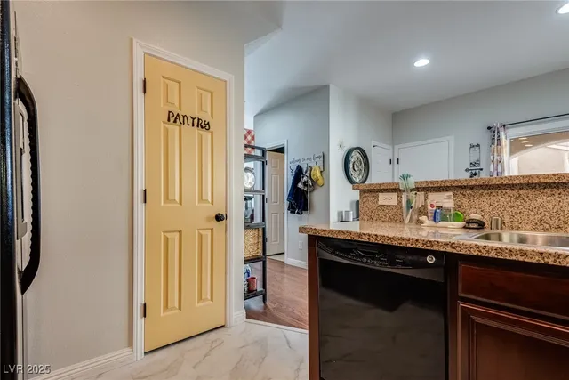 $360,000 | 962 Wembly Hills Place, Henderson, NV 89011